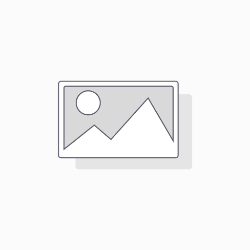Kolmionmuotoinen Höyrykakku, Mansikan Maku 120 g | 三角蒸蛋糕 草莓味 120g