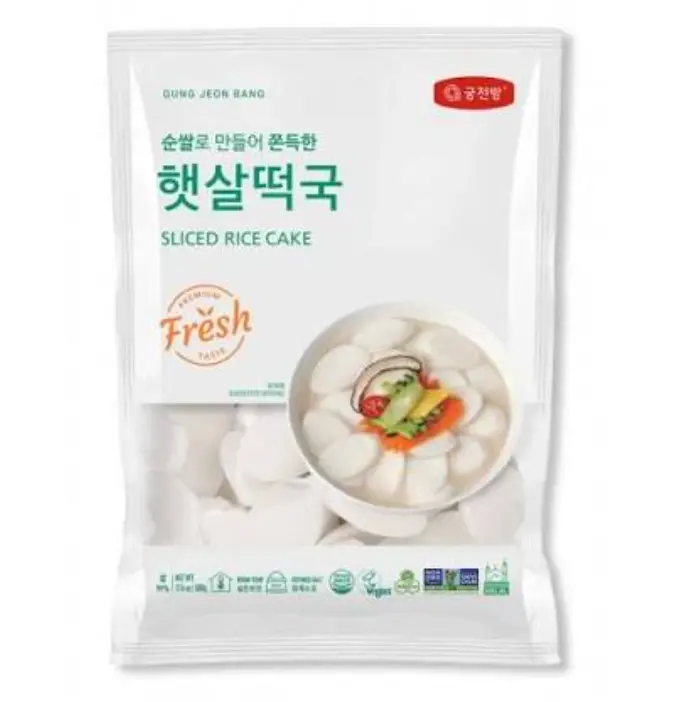Gung Jeon Bang Riisikakkuviipaleet  500g | Gung Jeon Bang 韩国年糕片 500g